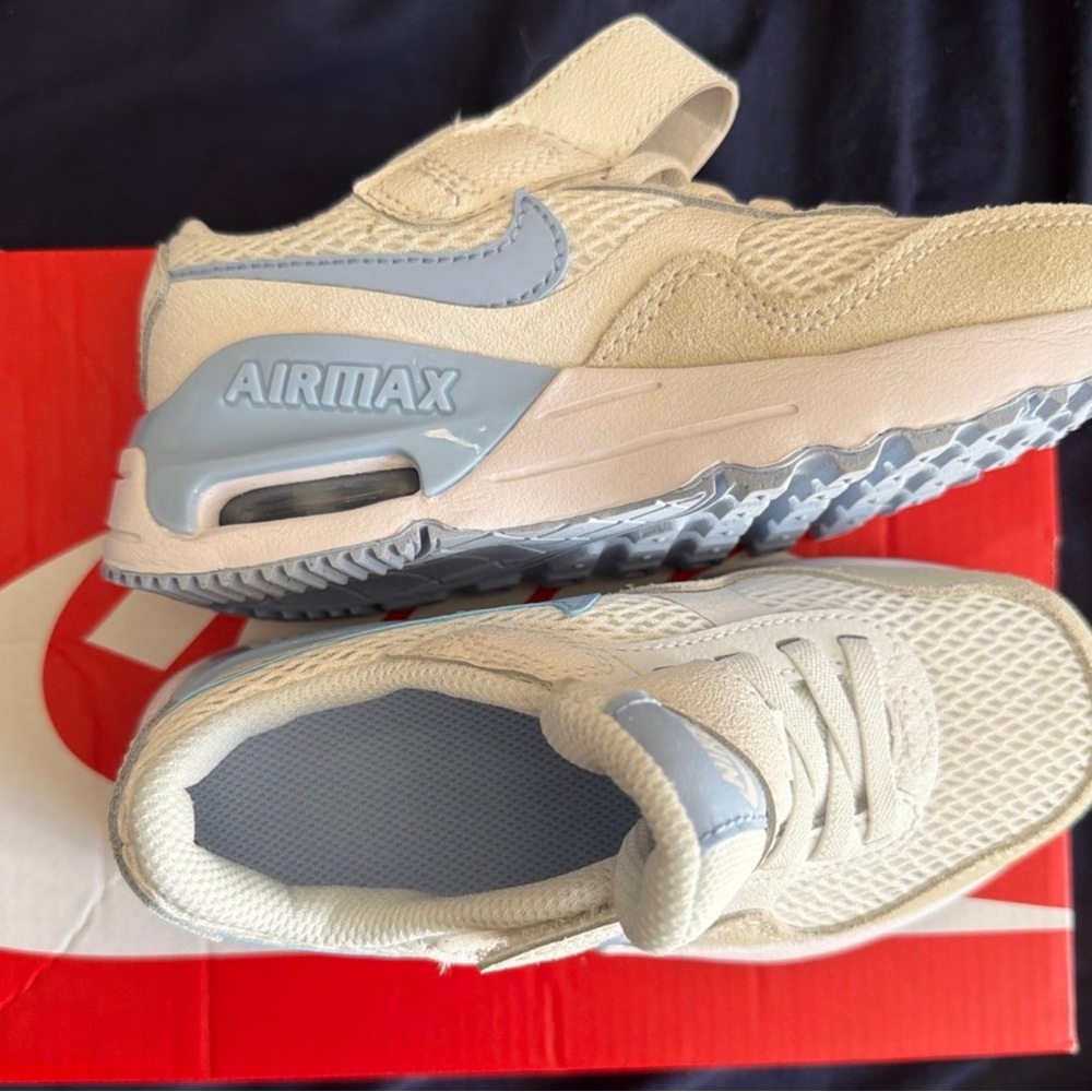 Nike Air Max White and Light Blue Sneakers